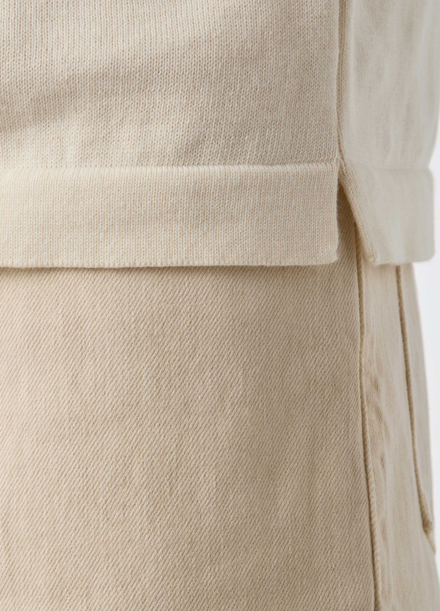 Bo Knitted T-Shirt - Off White | Berg & Berg